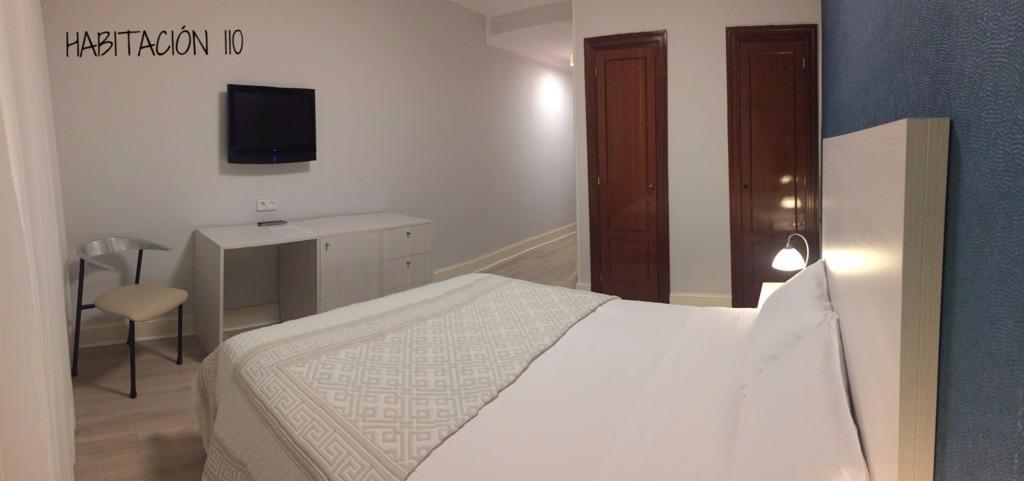 Hostal Vista Alegre Castro Urdiales Buitenkant foto
