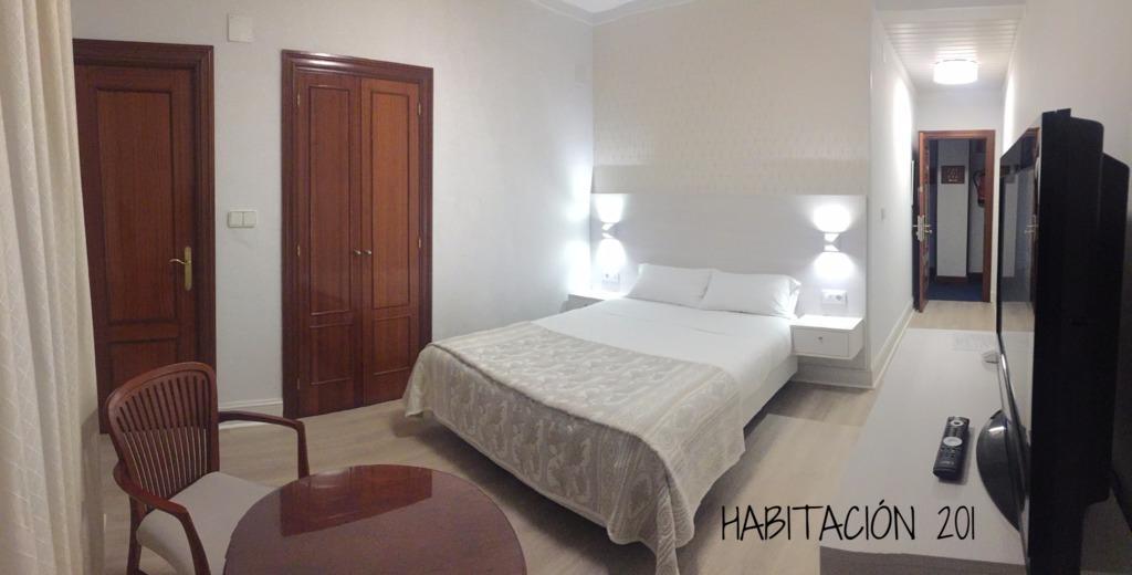 Hostal Vista Alegre Castro Urdiales Buitenkant foto