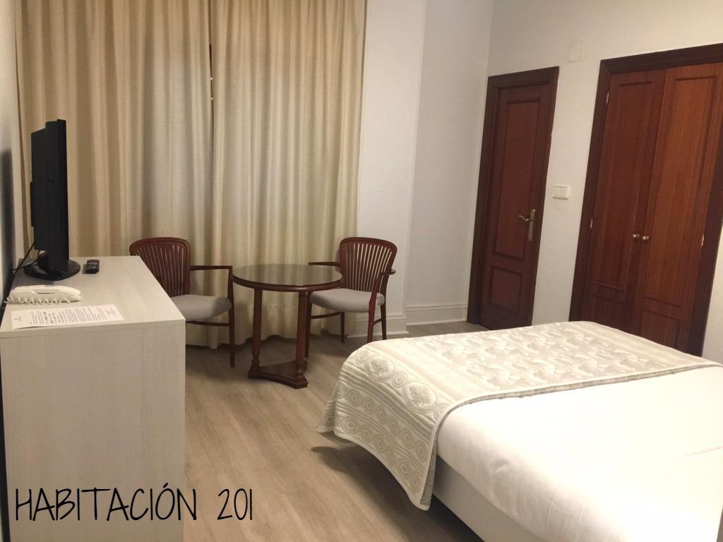 Hostal Vista Alegre Castro Urdiales Buitenkant foto