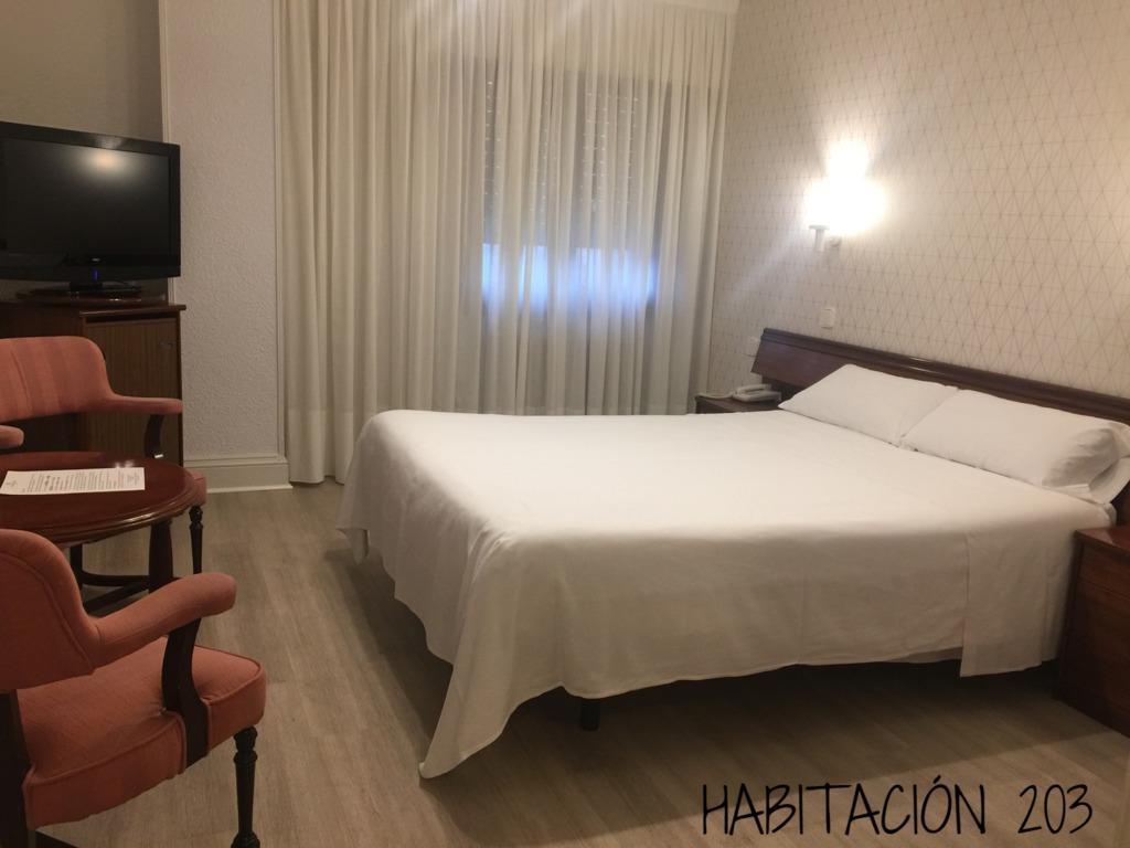 Hostal Vista Alegre Castro Urdiales Buitenkant foto