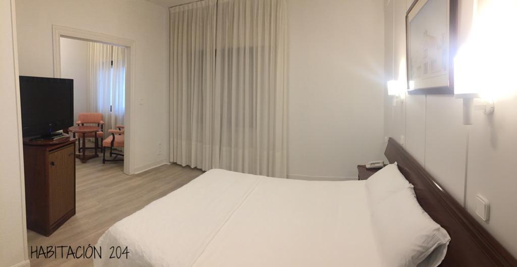 Hostal Vista Alegre Castro Urdiales Buitenkant foto