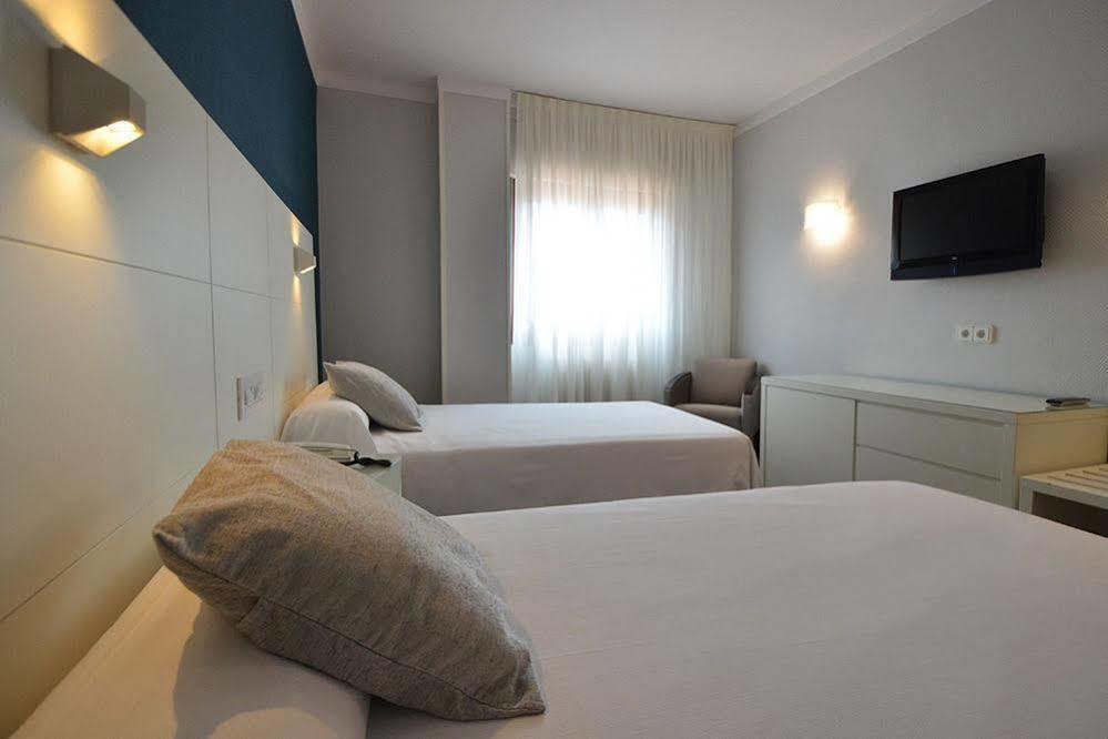 Hostal Vista Alegre Castro Urdiales Buitenkant foto